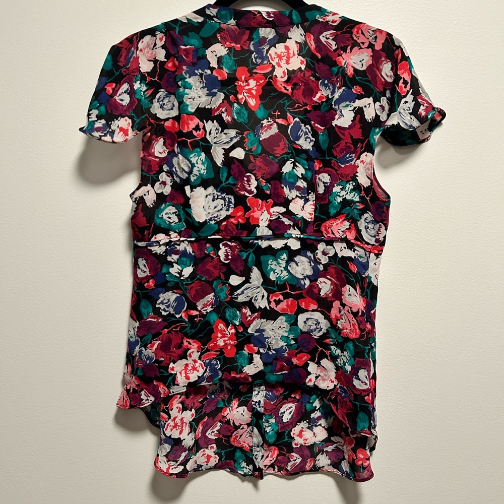 Bcbgeneration Blouse. Multi Color. Size 8 - image 4